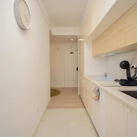 Cozy Apartament In דירה