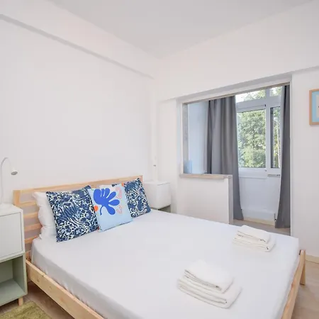 דירה Cozy Apartament In ליסבון