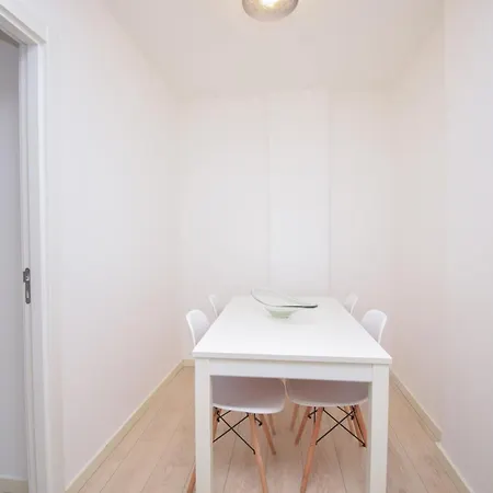 דירה Cozy Apartament In *